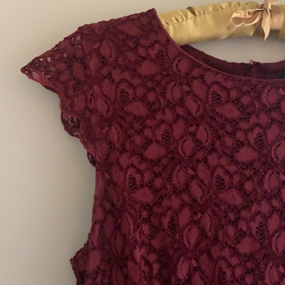 Talula Belgravia Lace Dress in Burgandy - Picture 2 of 7